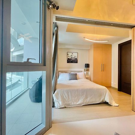 Uptown Parksuites Bgc Taguig Eksteriør billede