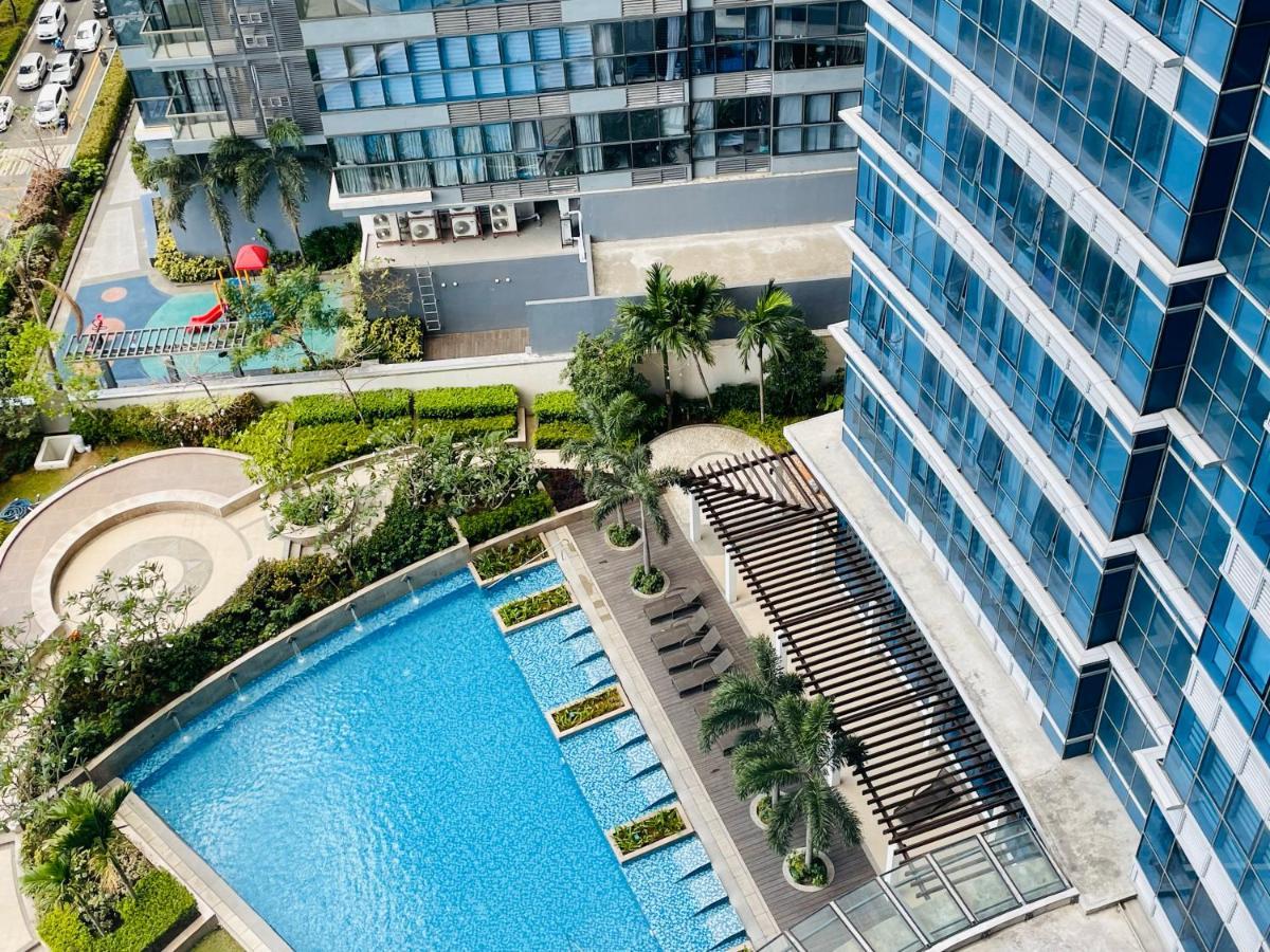 Uptown Parksuites Bgc Taguig Eksteriør billede