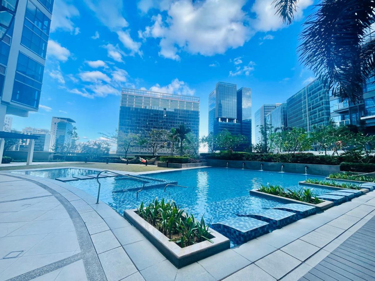 Uptown Parksuites Bgc Taguig Eksteriør billede