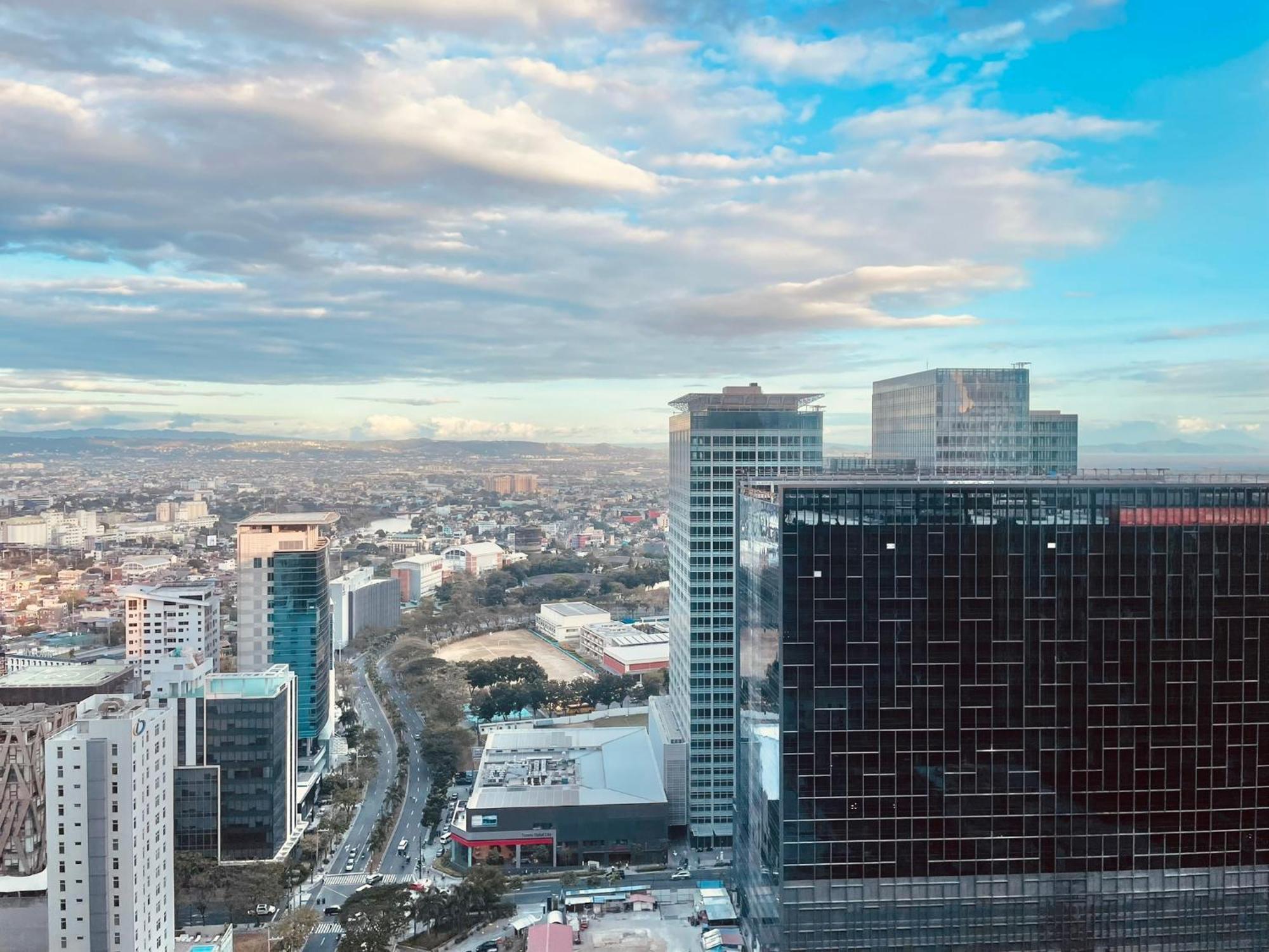 Uptown Parksuites Bgc Taguig Eksteriør billede