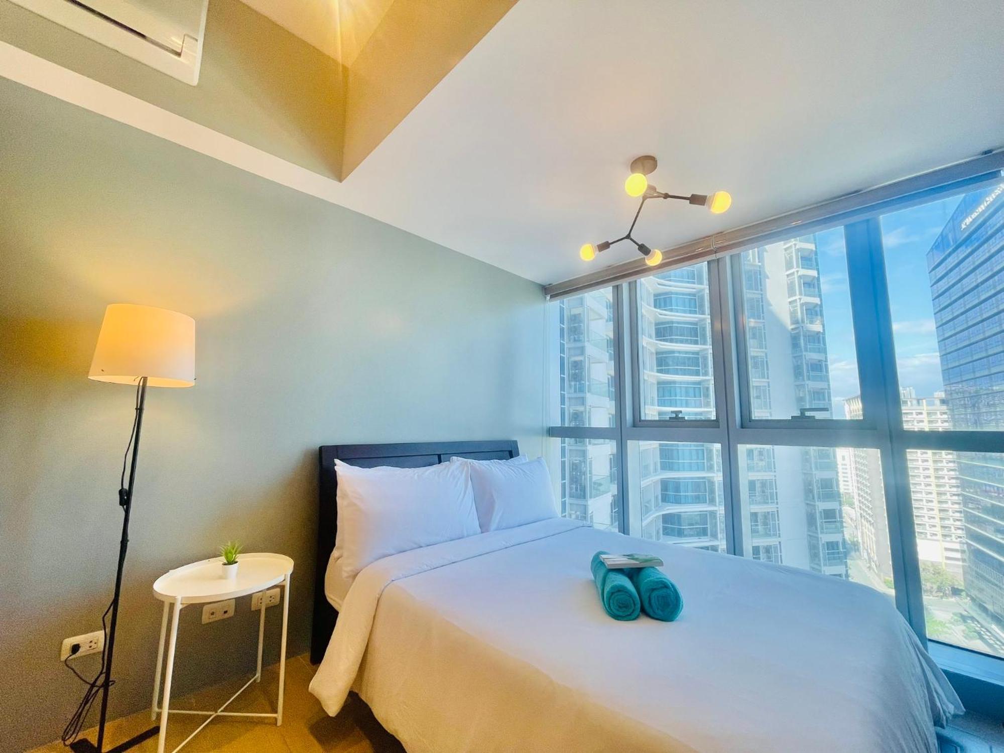 Uptown Parksuites Bgc Taguig Eksteriør billede